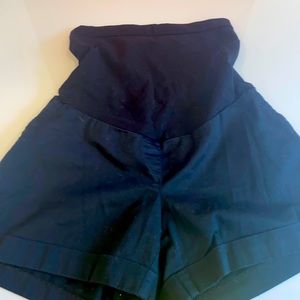 Maternity shorts